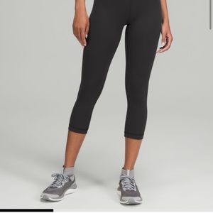 Black Lululemon wunder train leggings, black, size 10